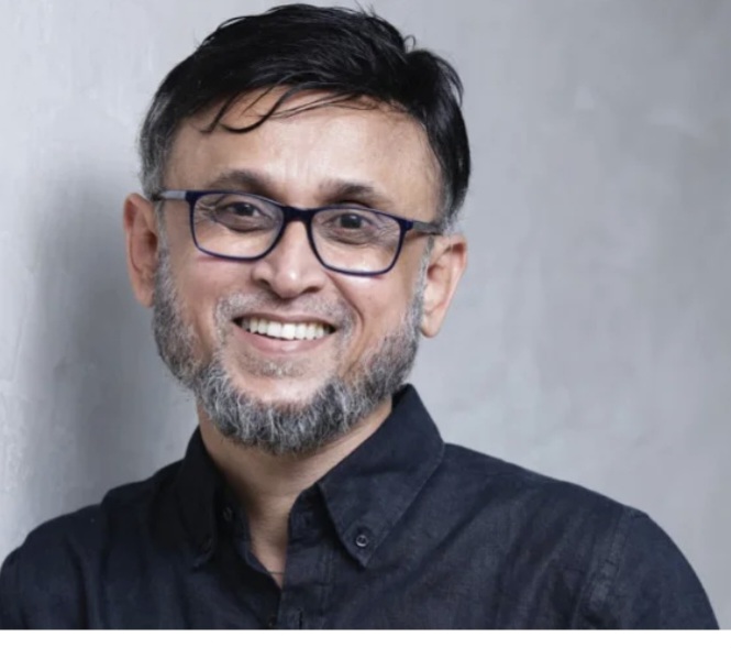 'স্বাধীনতা থেকে অল্প...