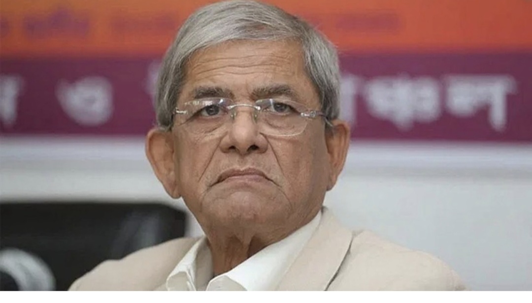 গভীর রাতে এভারকেয়ার হসপিটালে মির্জা ফখরুল ইসলাম আলমগীর