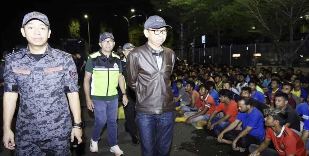 মালয়েশিয়ায় চলছে ধরপাকড়, ৮৫ বাংলাদেশিসহ ৫৯৮ অভিবাসী গ্রেপ্তার