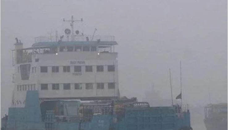 ছয় ঘণ্টা পর দৌলতদিয়া-পাটুরিয়া নৌরুটে ফেরি চলাচল স্বাভাবিক