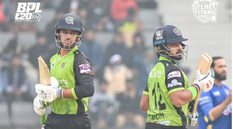 ওমরজাই ও ইমনের ব্যাট...