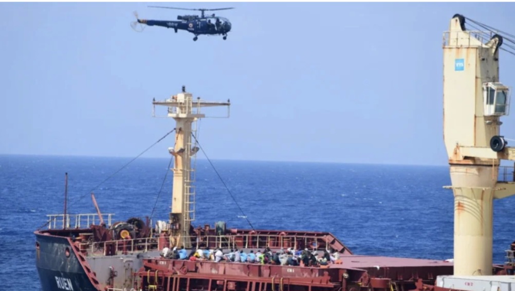 ৪০ ঘন্টার দুঃসাহসী অ...