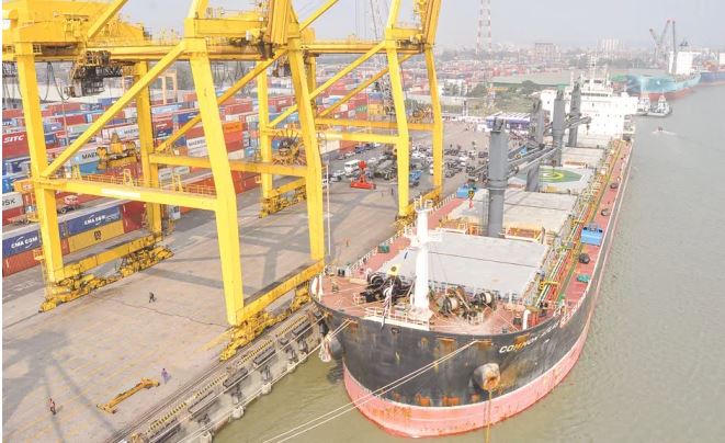 চট্টগ্রাম বন্দর: মাল...