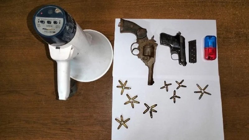 পরিত্যক্ত অবস্থায় মো...