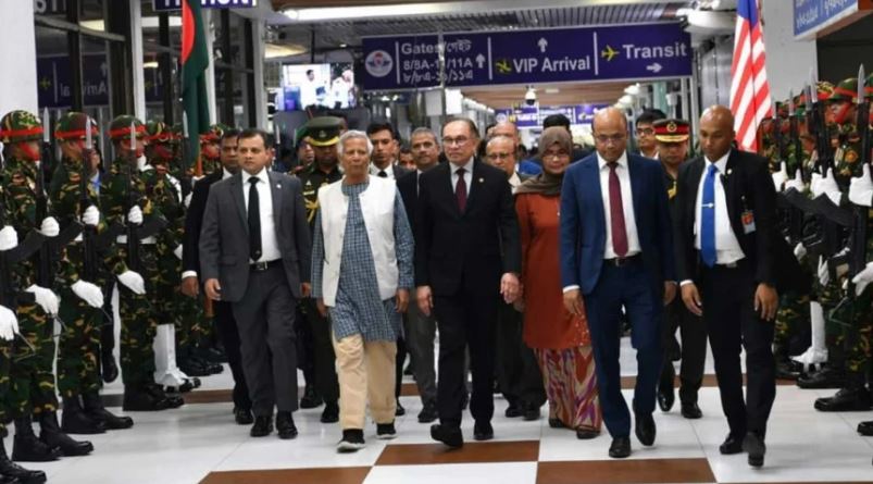 ঢাকা ত্যাগ করেছেন দেশের উদ্দেশে, মালয়েশিয়ার প্রধানমন্ত্রী