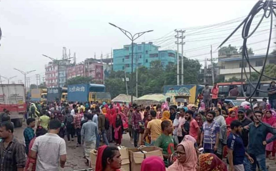 আশুলিয়ায় সংঘর্ষে শ্র...